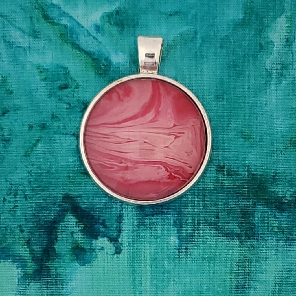Handmade Circle Pendant Necklace 12$